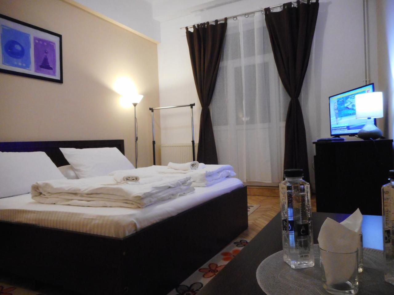 Hotel Holiday Victoria Victoria (Brasov) Exterior foto